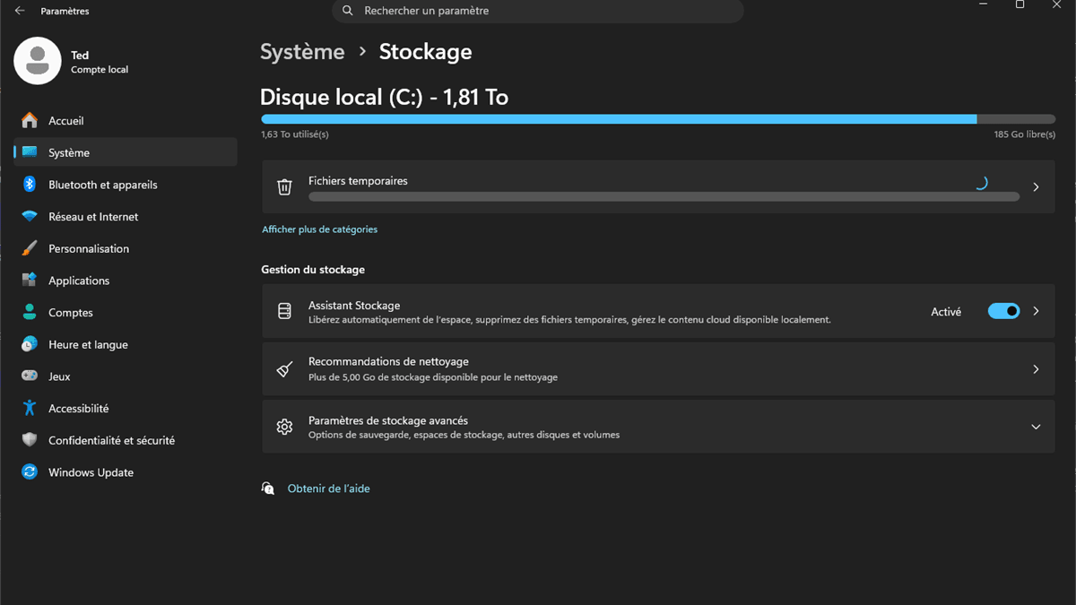 Paramètres Windows 11, Système puis Stockage : disque C: de 1,81 To avec 1,63 To utilisés, 185 Go libres et Assistant Stockage activé